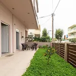 Cosy Flat With Private Garden