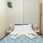 Cosy Flat With Private Garden