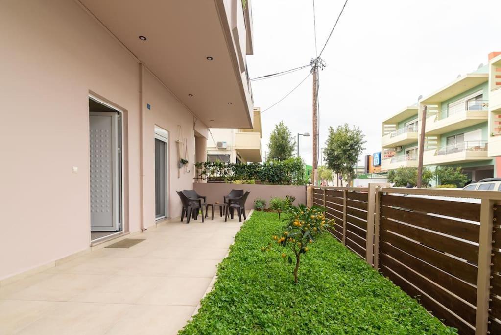 Cosy Flat With Private Garden * Héraklion